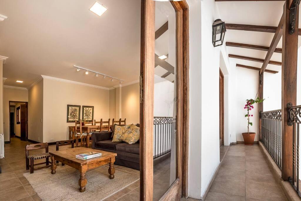 Amplio Departamento Con Excelente Ubicacion Apartment Salta Ngoại thất bức ảnh